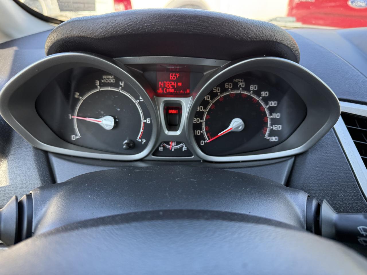 Ford Fiesta SE Sedan 2013