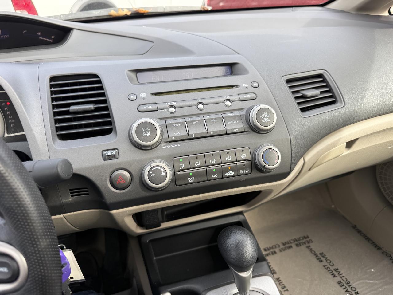Honda Civic EX-L Sedan 5-Speed AT 2010