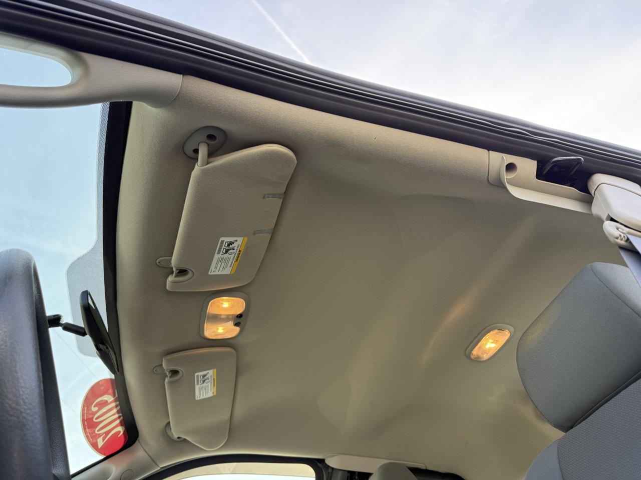 Dodge Dakota ST Club Cab 4WD 2005