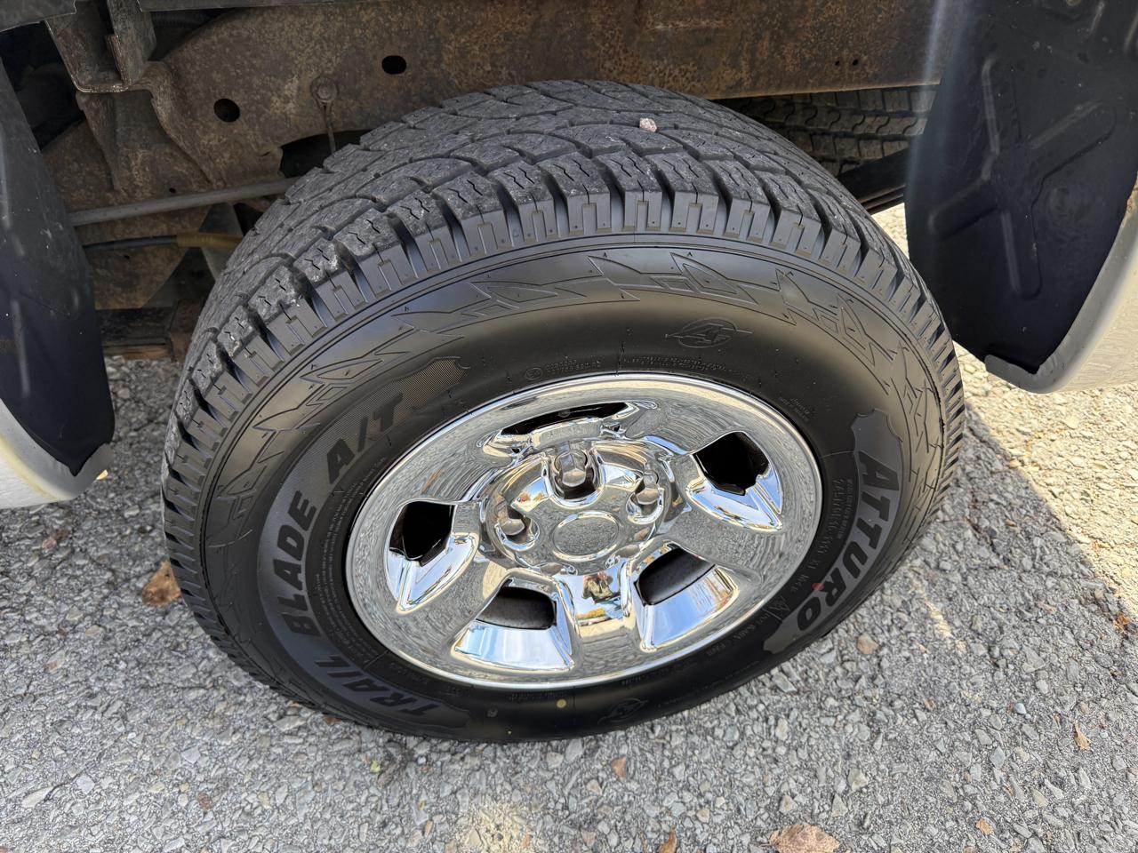 Dodge Dakota ST Club Cab 4WD 2005
