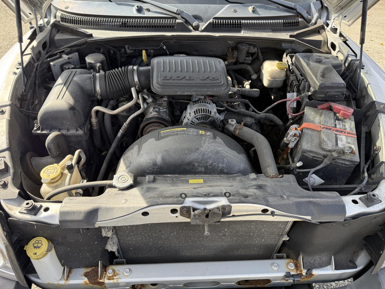 Dodge Dakota ST Club Cab 4WD 2005