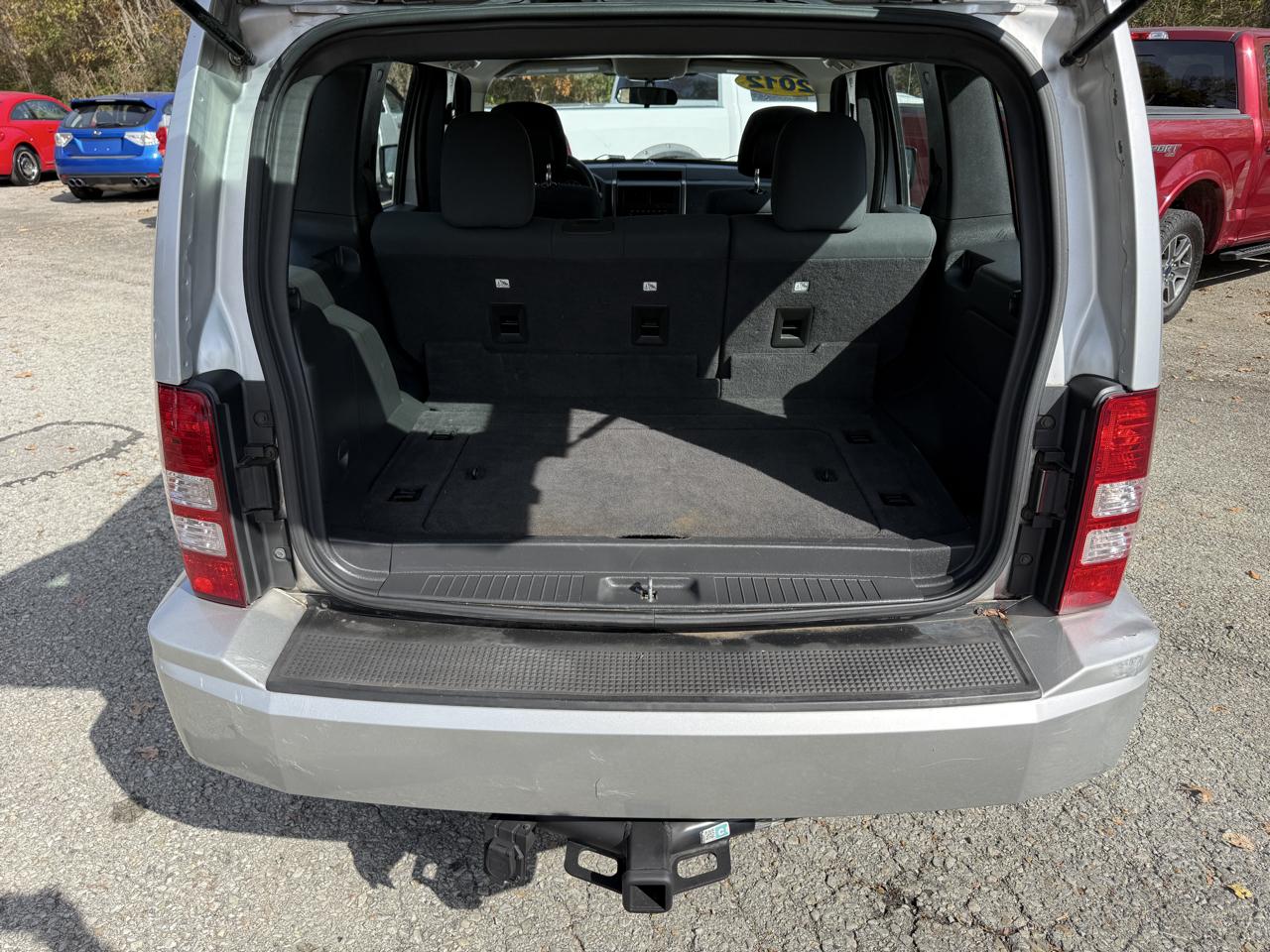 Jeep Liberty Sport 4WD 2012