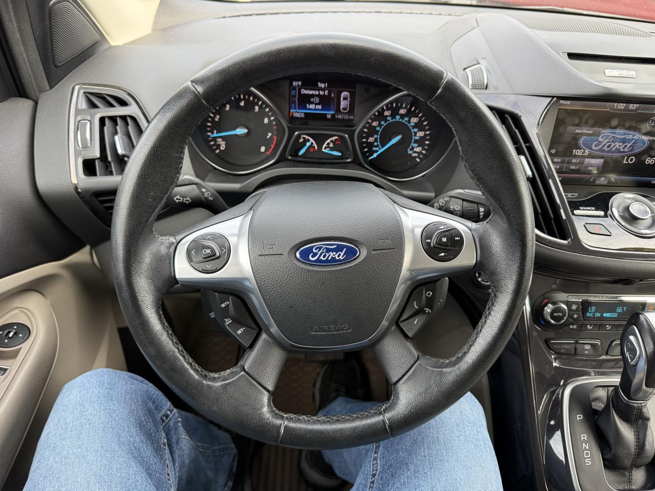 Ford Escape Titanium 4WD 2014