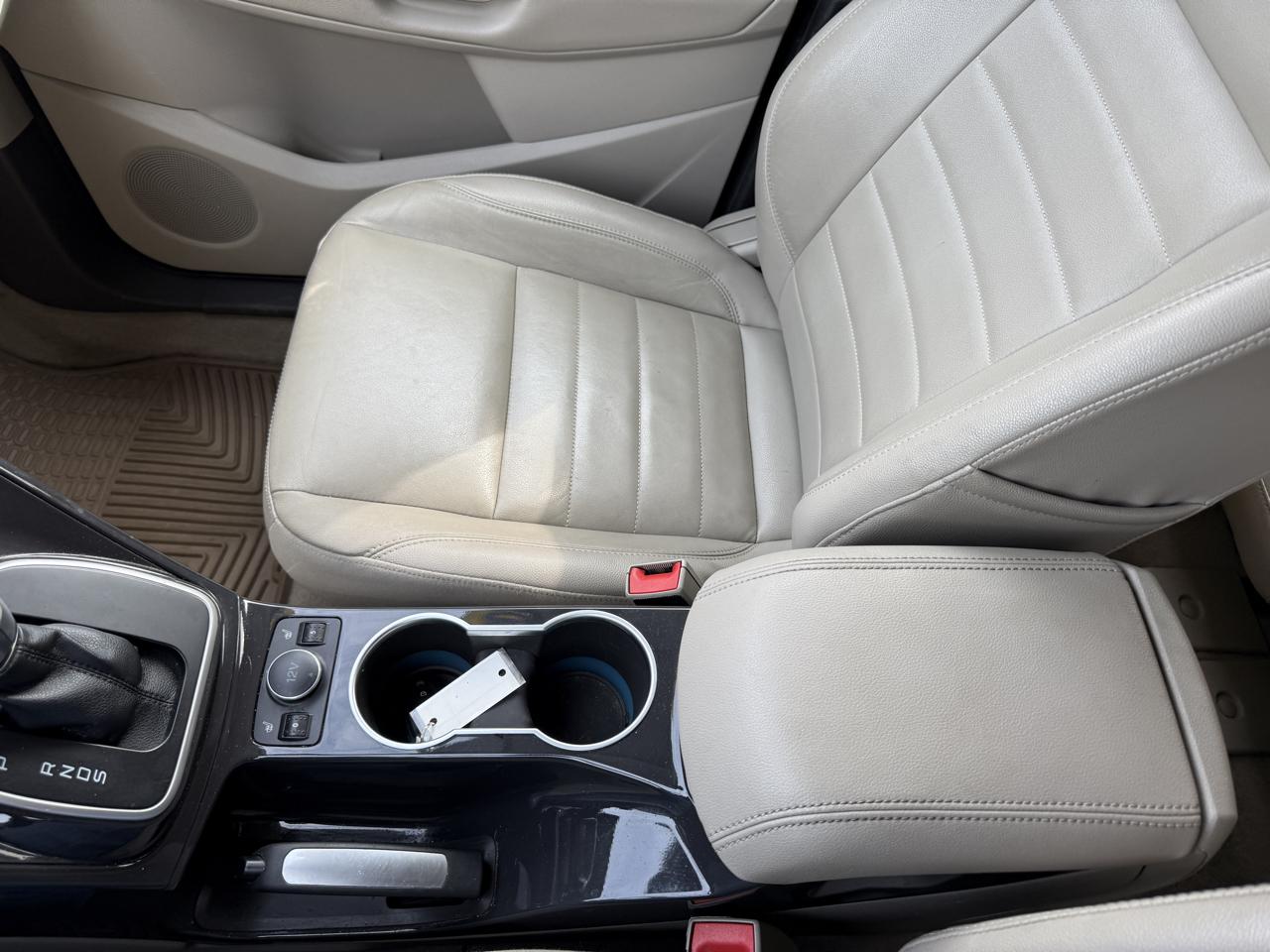 Ford Escape Titanium 4WD 2014
