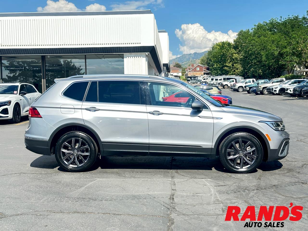 2024 Volkswagen Tiguan SE 4Motion