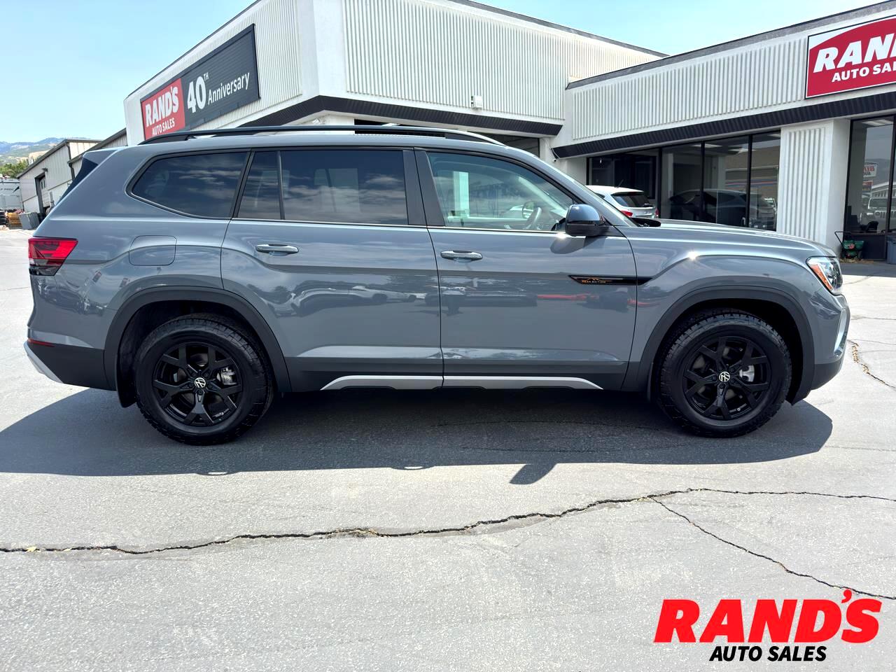 2024 Volkswagen Atlas Peak Edition SEL AWD