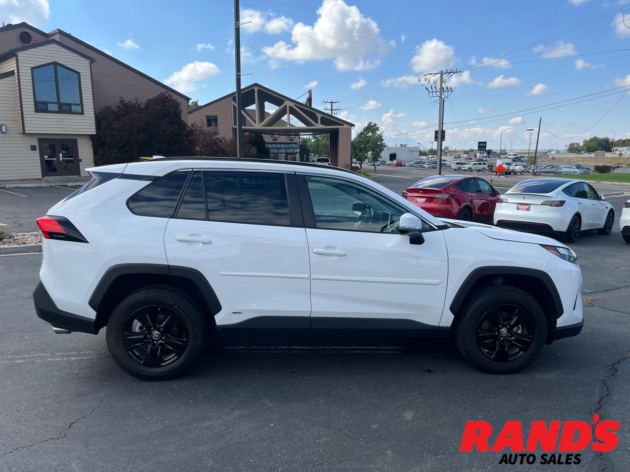 2023 Toyota RAV4 Hybrid LE