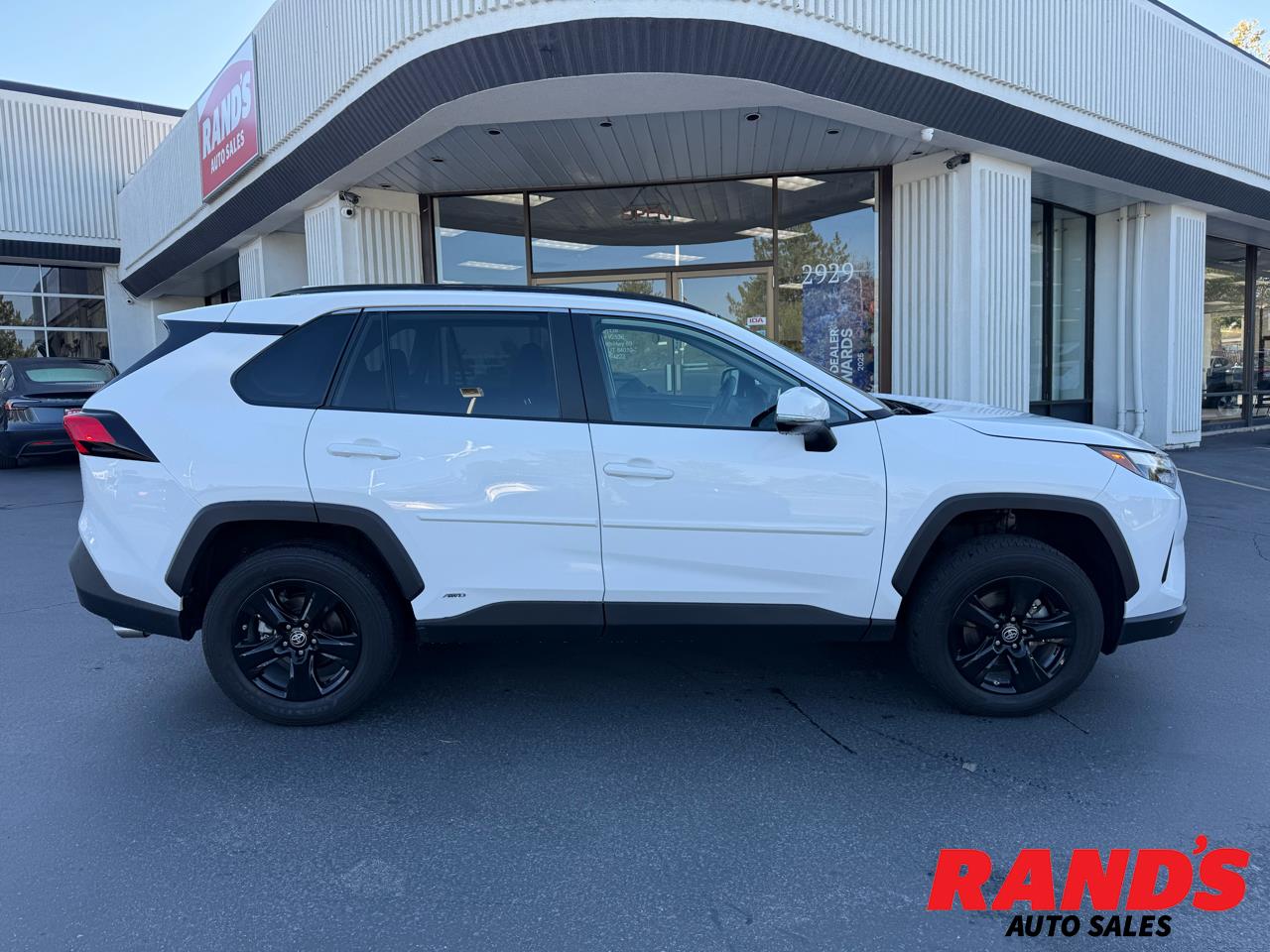 2023 Toyota RAV4 Hybrid LE