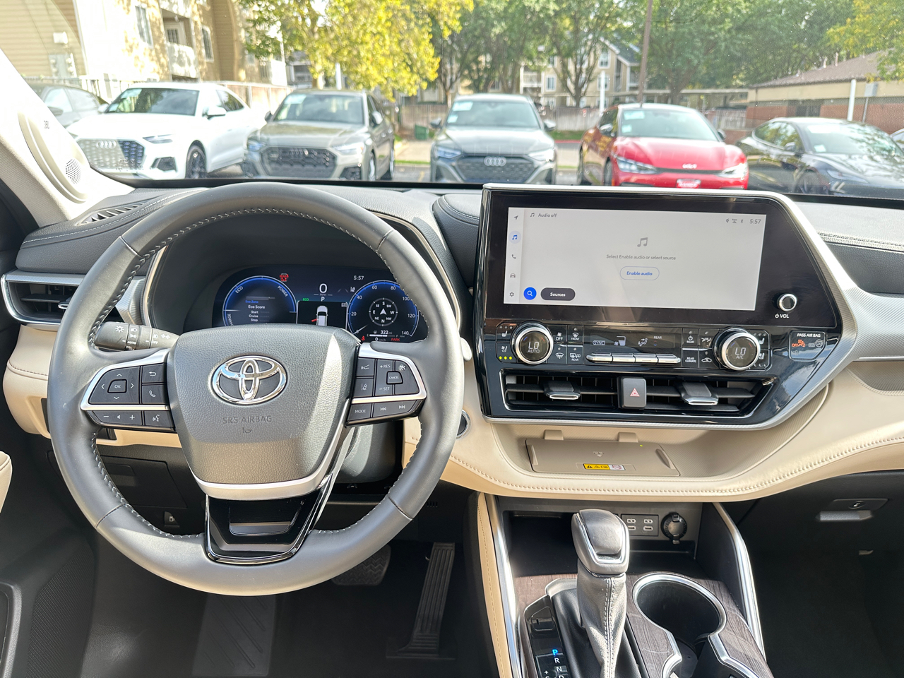Toyota Highlander Hybrid Platinum AWD 2023
