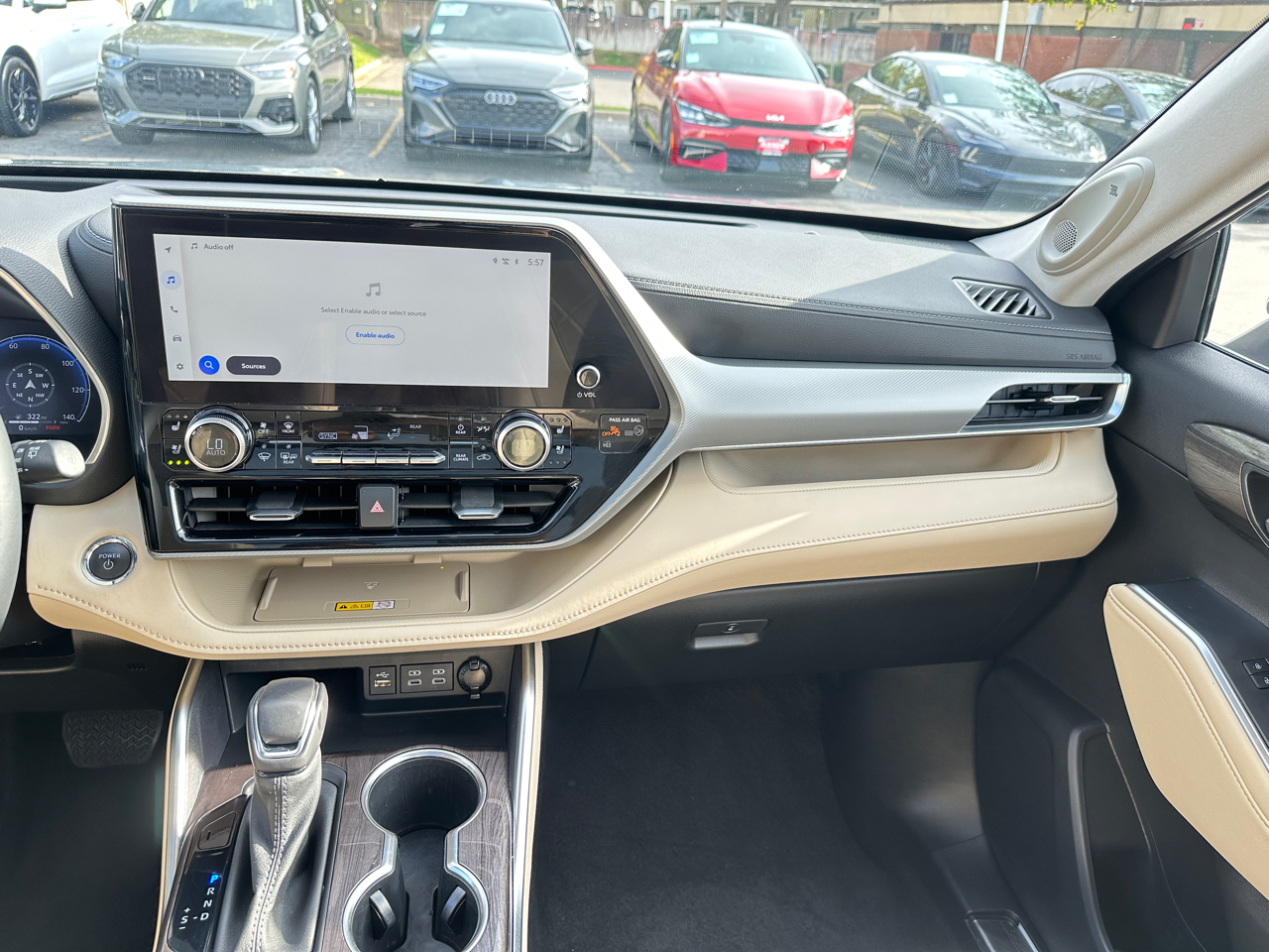 Toyota Highlander Hybrid Platinum AWD 2023