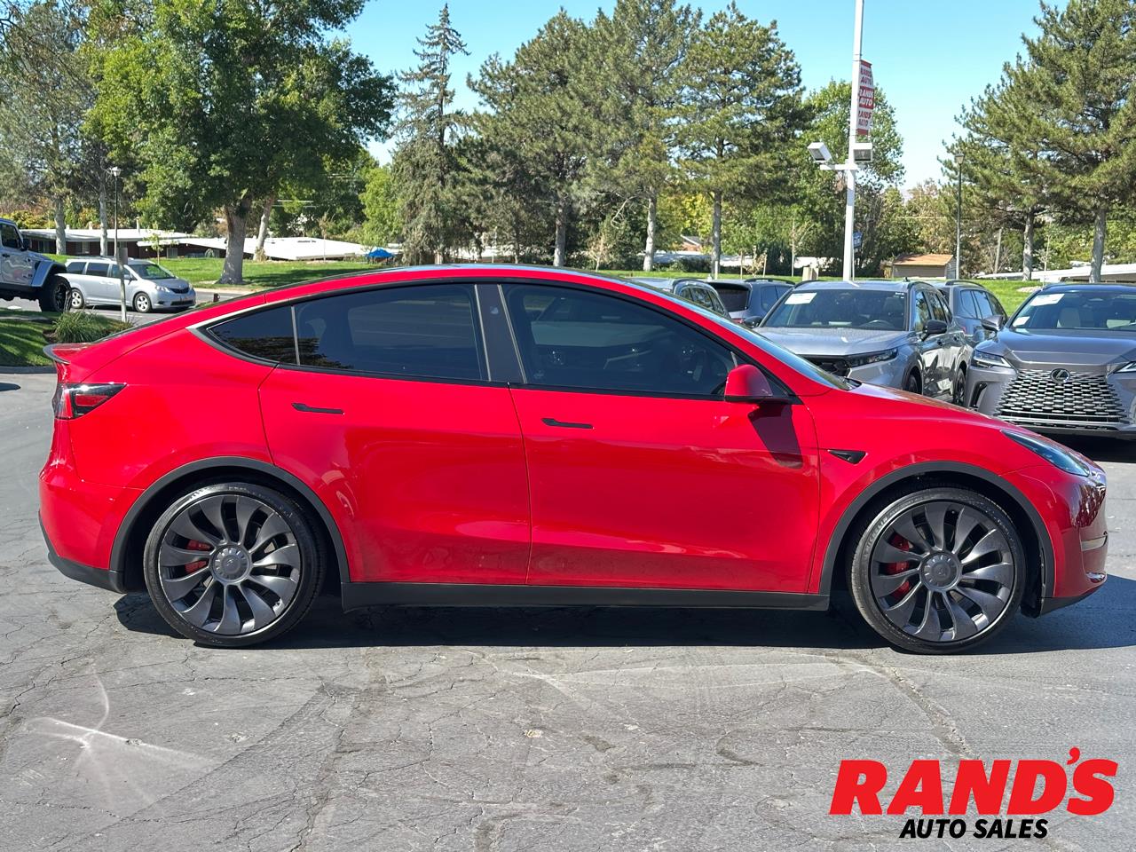 2023 Tesla Model Y Performance