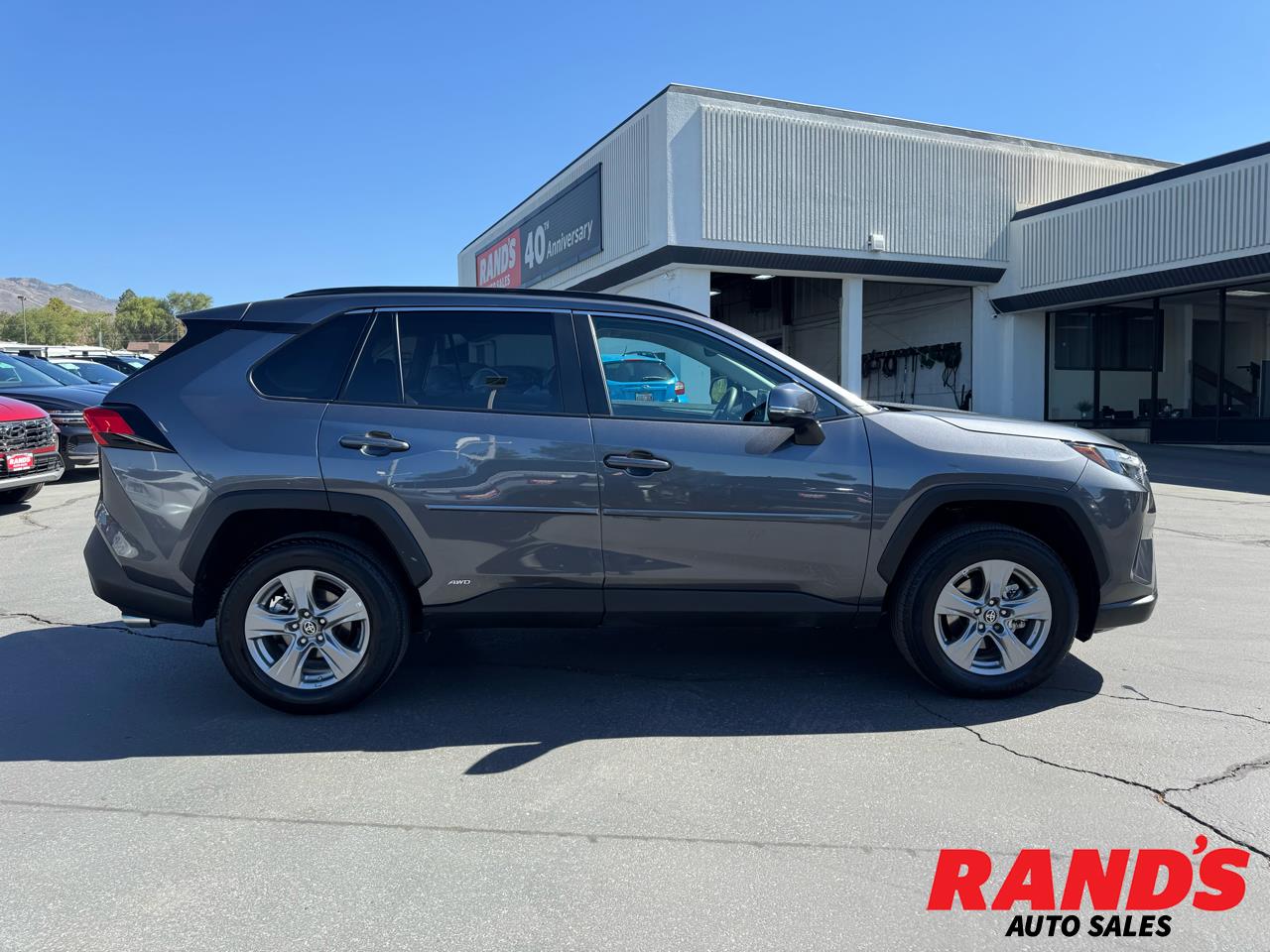 2024 Toyota RAV4 Hybrid LE