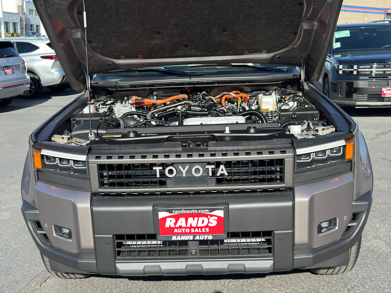 Toyota Land Cruiser Base 2024