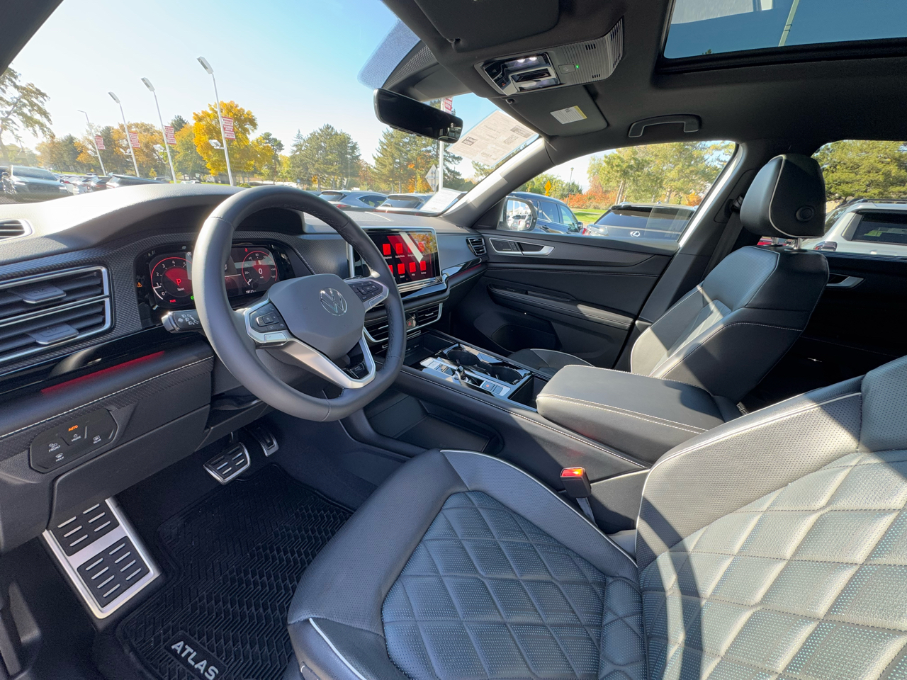 Volkswagen Atlas Cross Sport SEL Premium R-Line 4MOTION 2024
