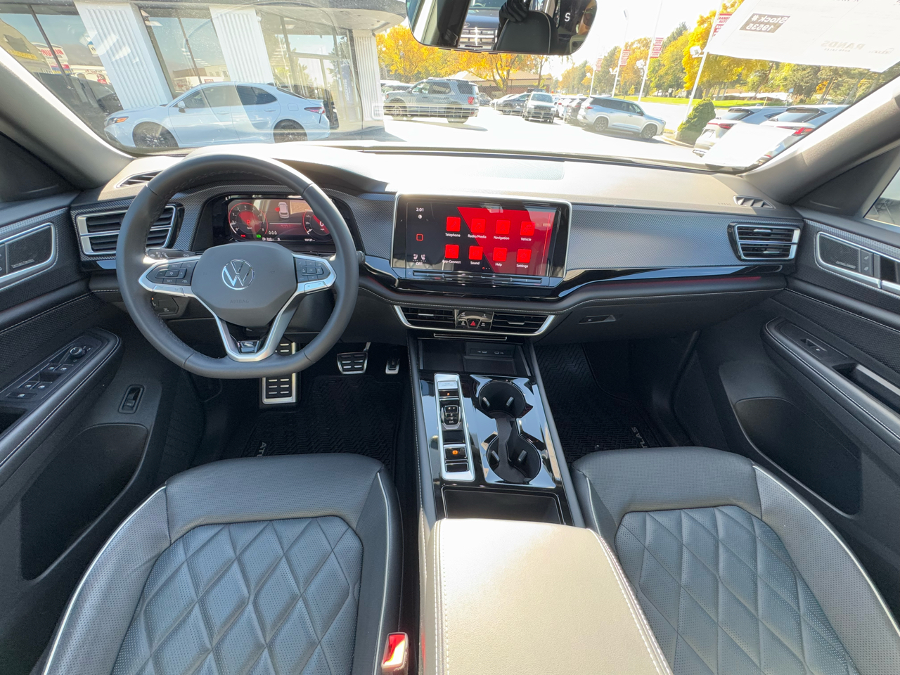 Volkswagen Atlas Cross Sport SEL Premium R-Line 4MOTION 2024
