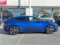 2024 Kia EV6  2024 Kia EV6