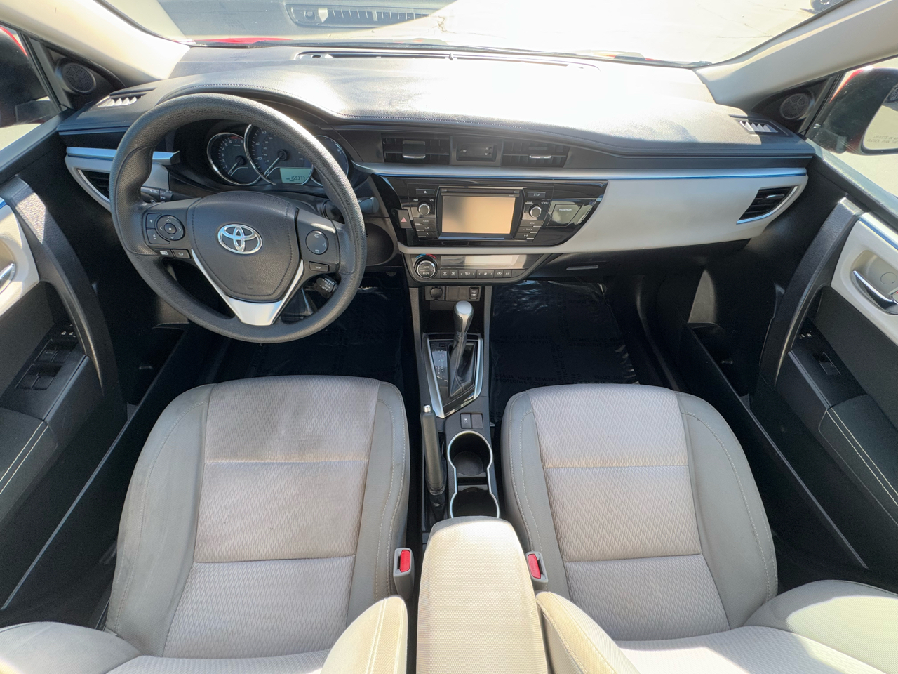 Toyota Corolla LE 2015