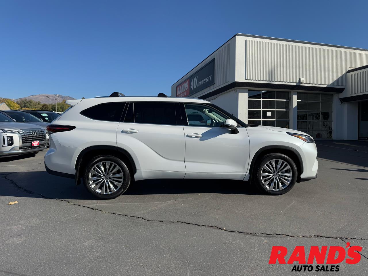 2024 Toyota Highlander Platinum AWD (Natl)