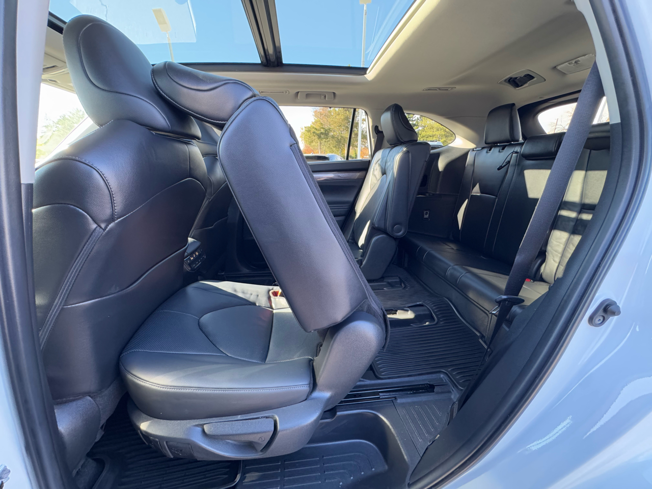 Toyota Highlander Platinum AWD (Natl) 2024