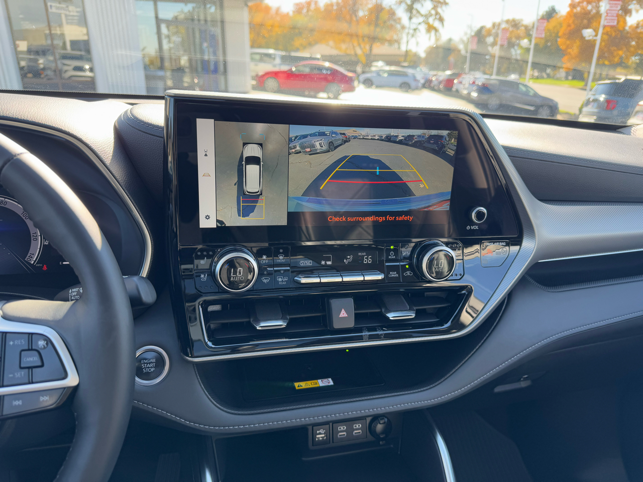 Toyota Highlander Platinum AWD (Natl) 2024