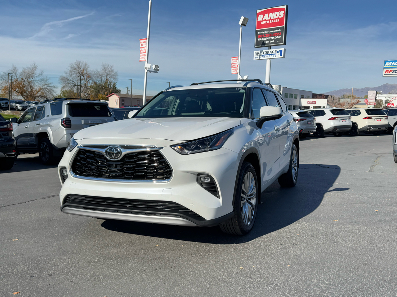 Toyota Highlander Platinum AWD (Natl) 2024