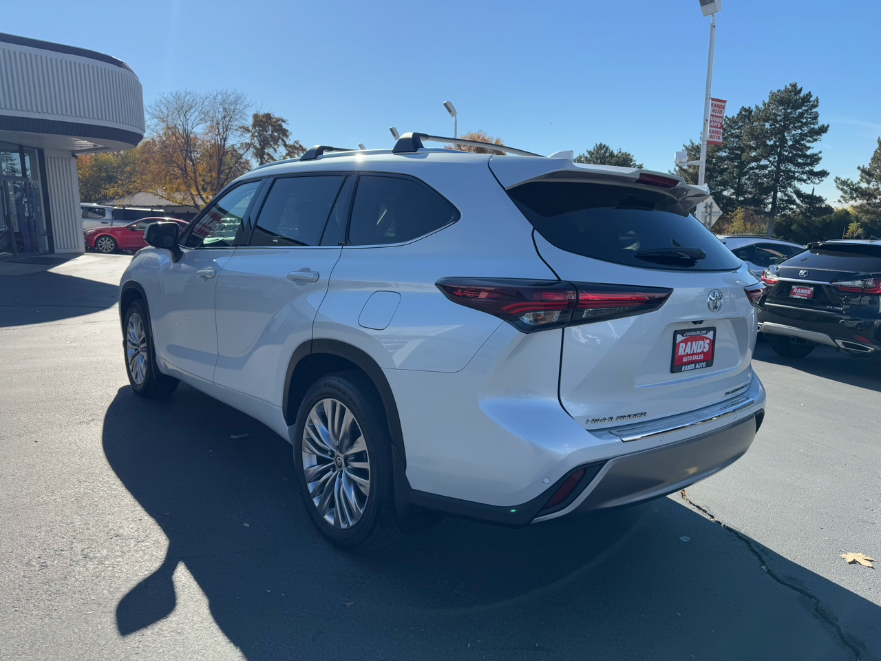 Toyota Highlander Platinum AWD (Natl) 2024