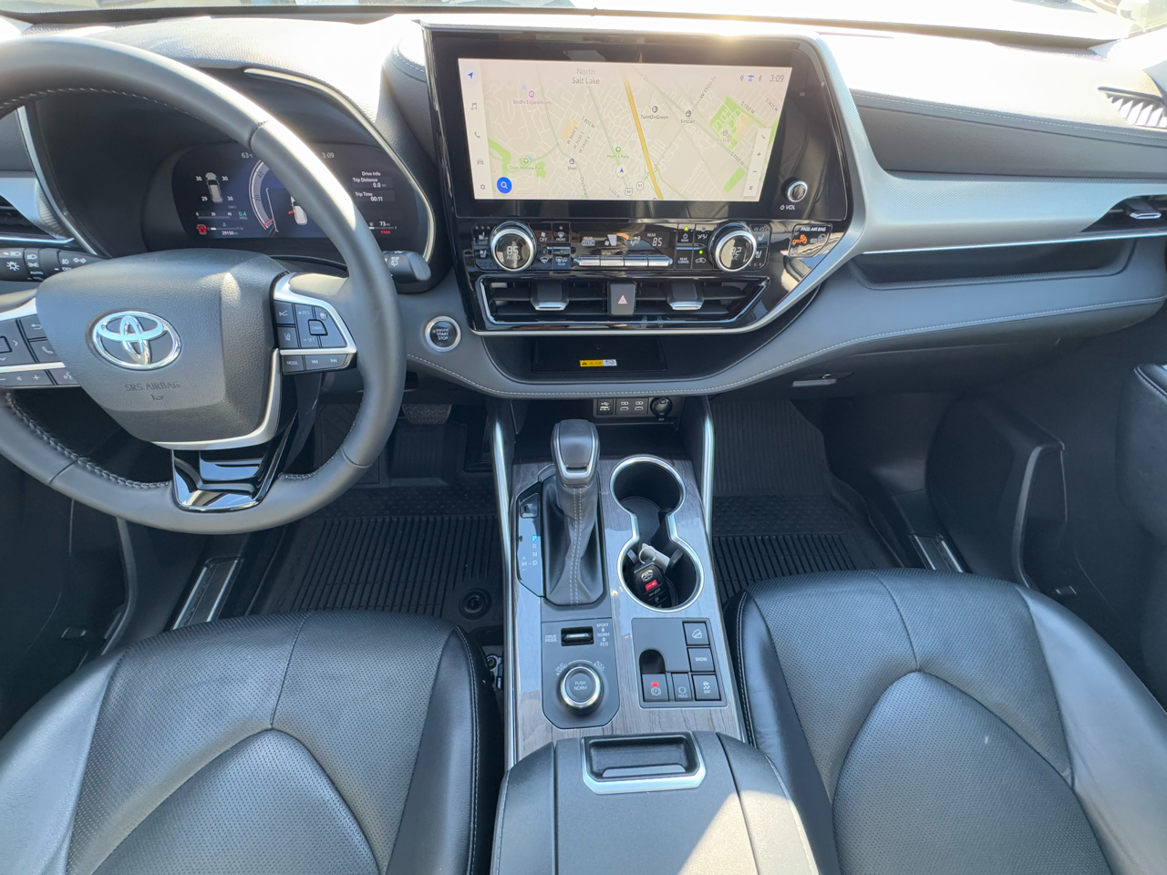 Toyota Highlander Platinum AWD (Natl) 2024