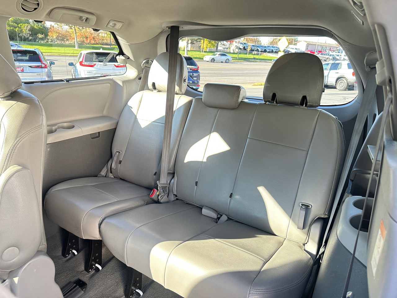 Toyota Sienna LE AWD 7-Passenger V6 2015