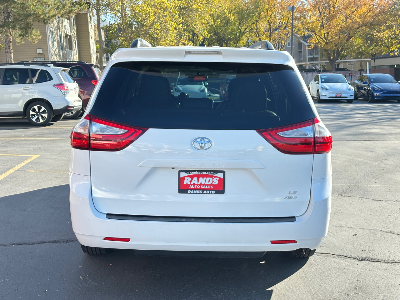 Toyota Sienna LE AWD 7-Passenger V6 2015
