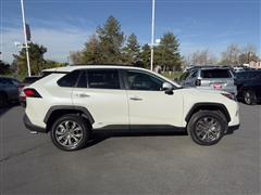 2022 Toyota RAV4 Hybrid 