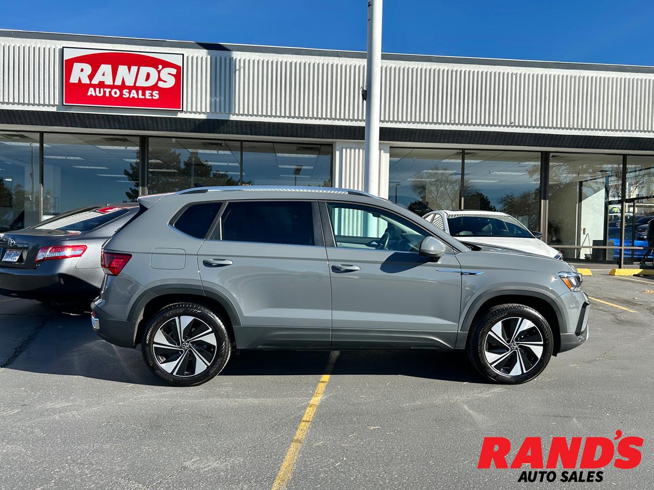 2024 Volkswagen Taos SE 4Motion