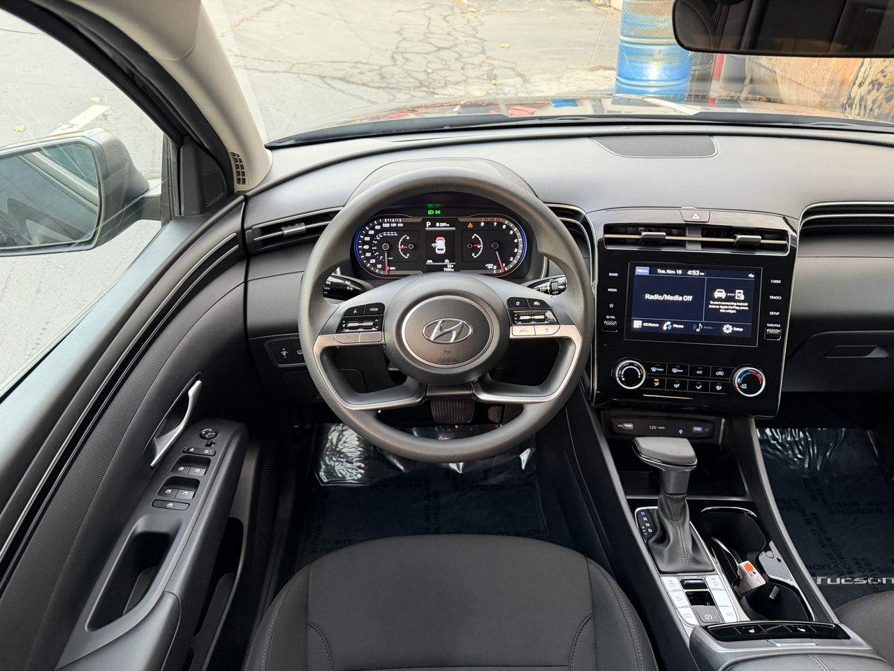 2023 Hyundai Tucson SEL photo 2