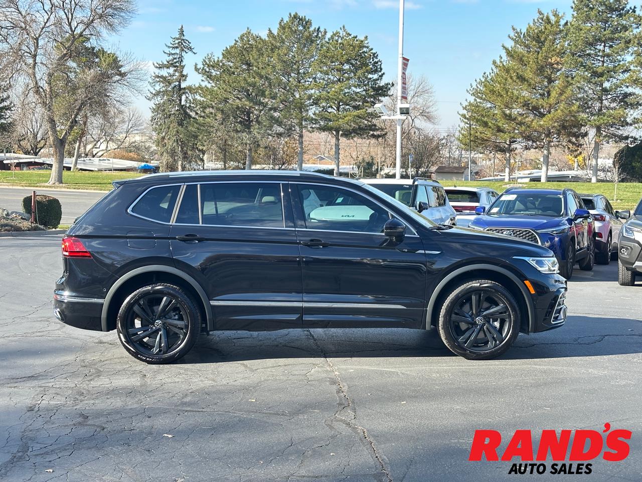 2024 Volkswagen Tiguan SEL R-Line 4MOTION