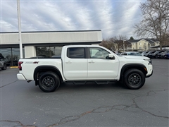 2023 Nissan Frontier 