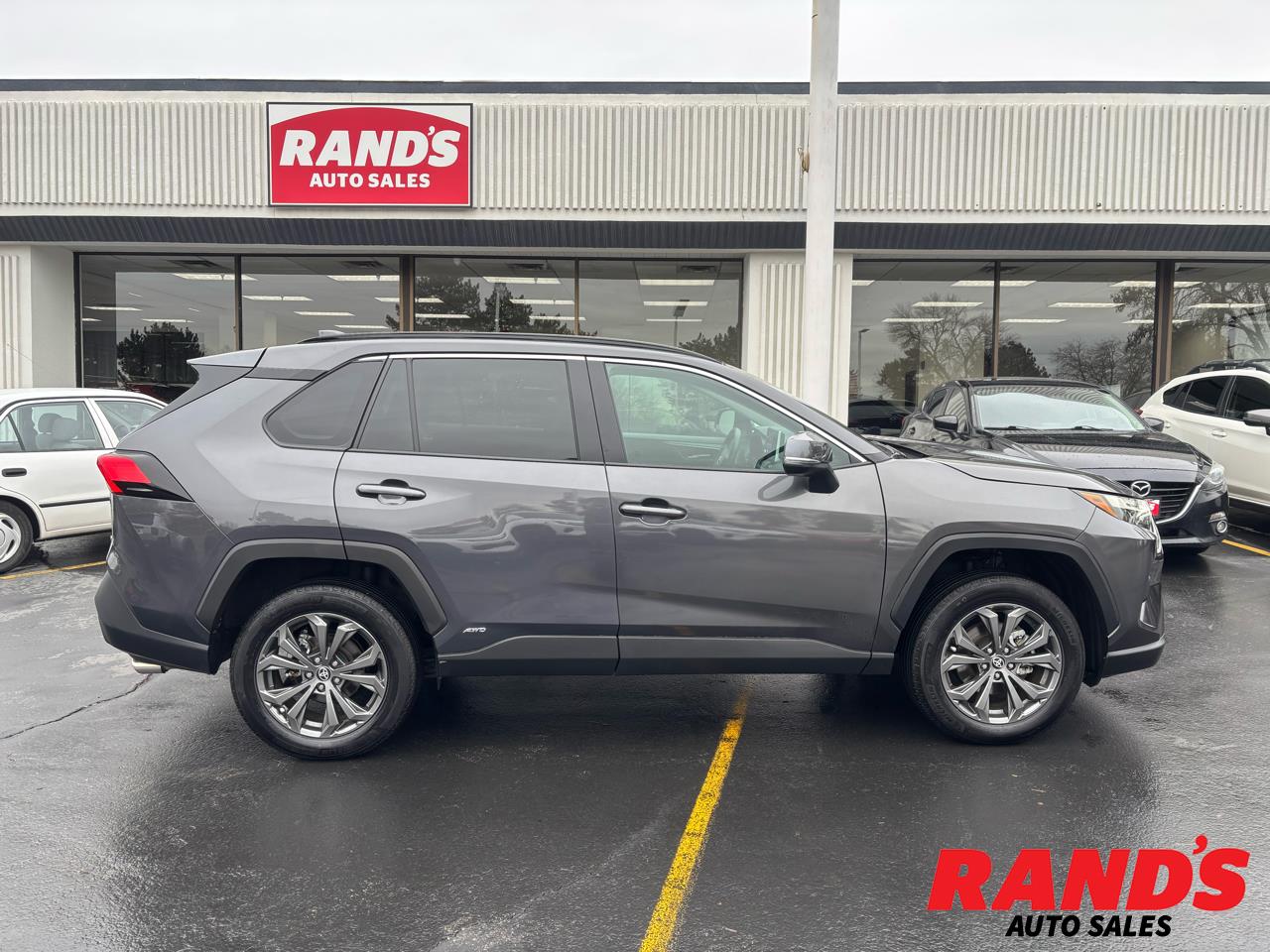 2024 Toyota RAV4 Hybrid XLE Premium