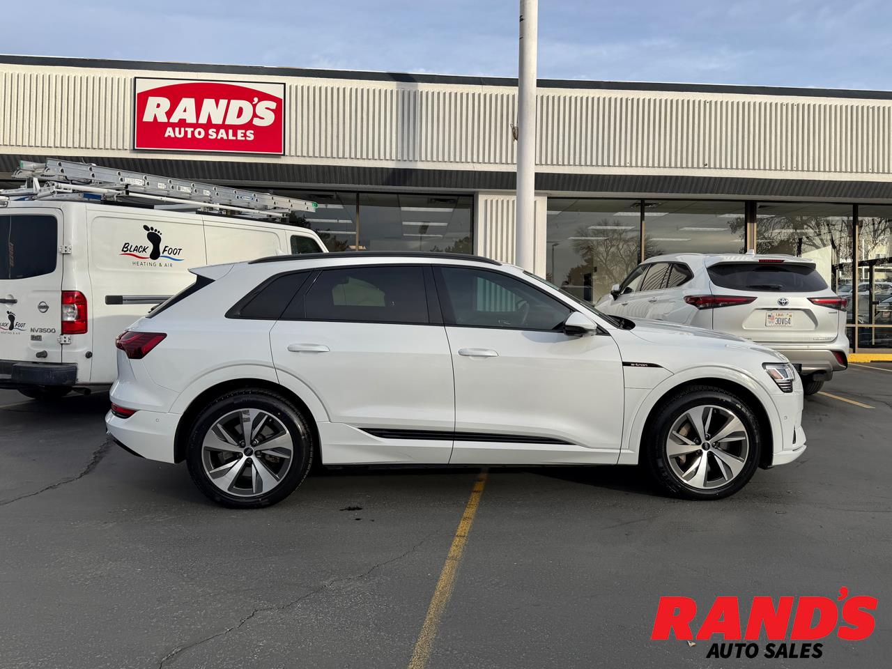 2022 Audi E-Tron Premium quattro