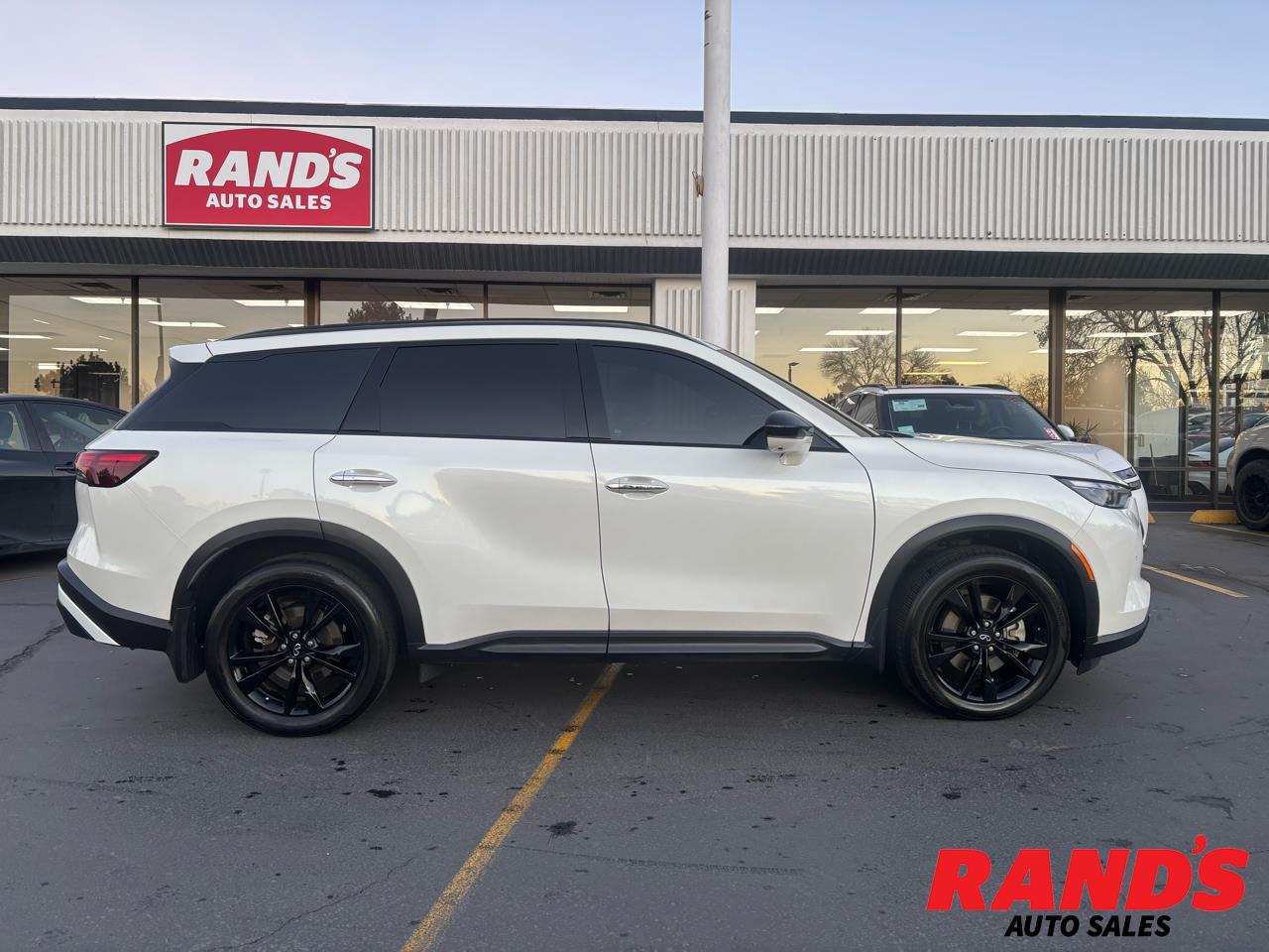 2025 Infiniti QX60 LUXE AWD