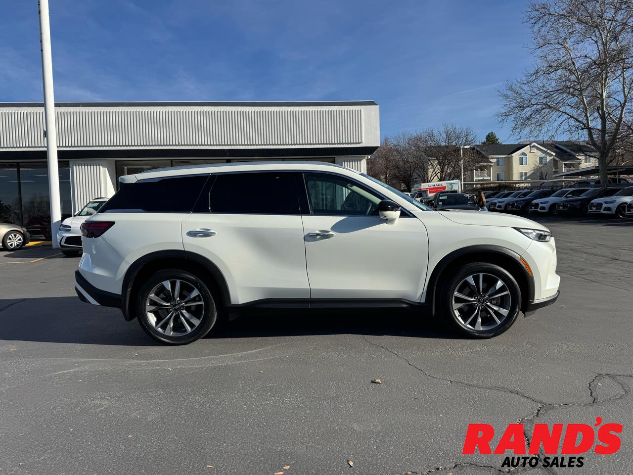2023 Infiniti QX60 LUXE AWD