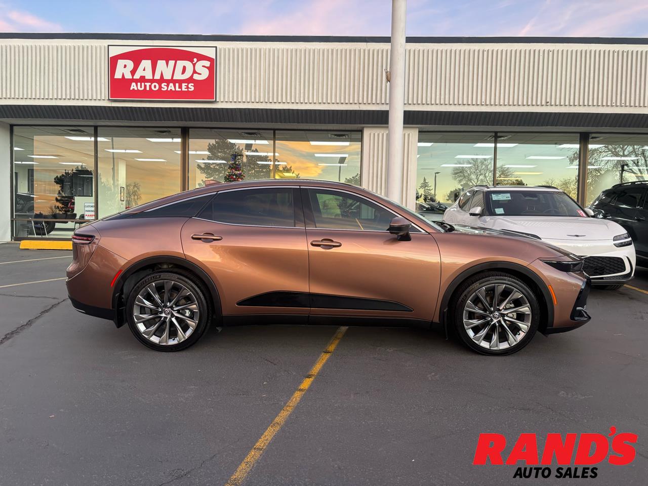 2025 Toyota Crown Limited AWD (Natl)