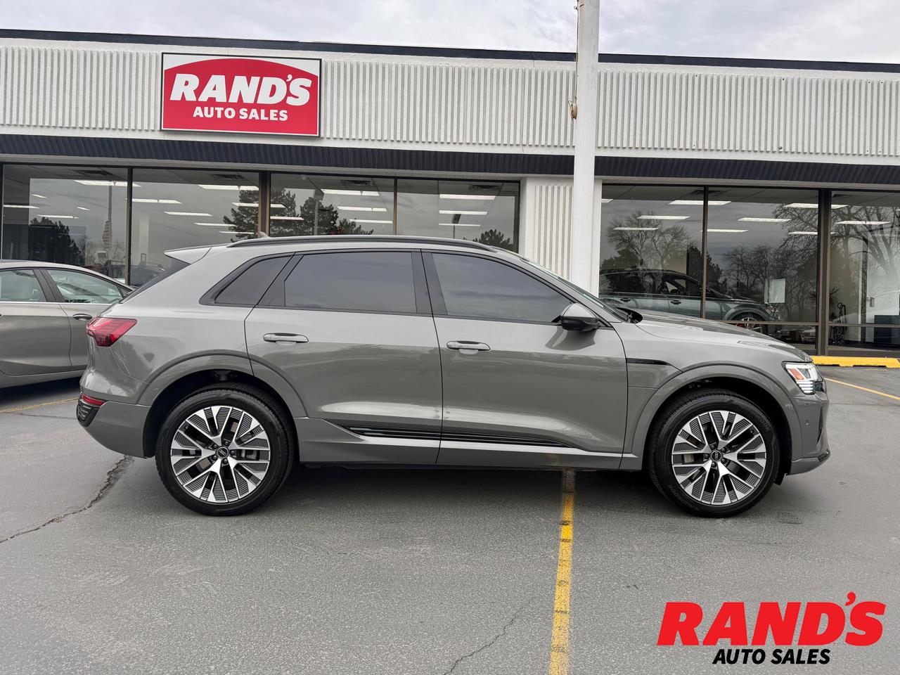 2024 Audi Q8 e-tron quattro Preminum Plus