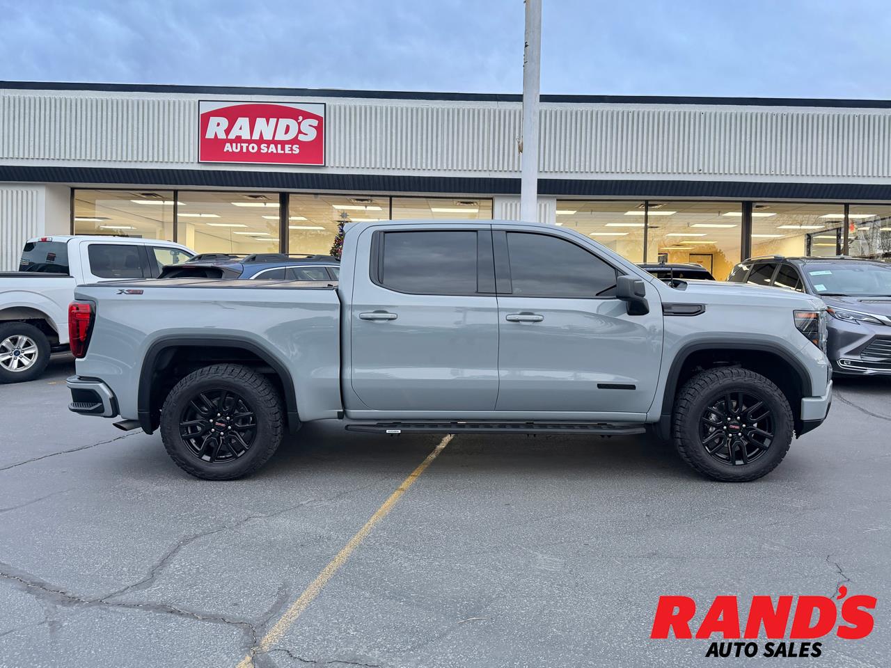 2024 GMC Sierra 1500 Elevation Crew Cab 4WD