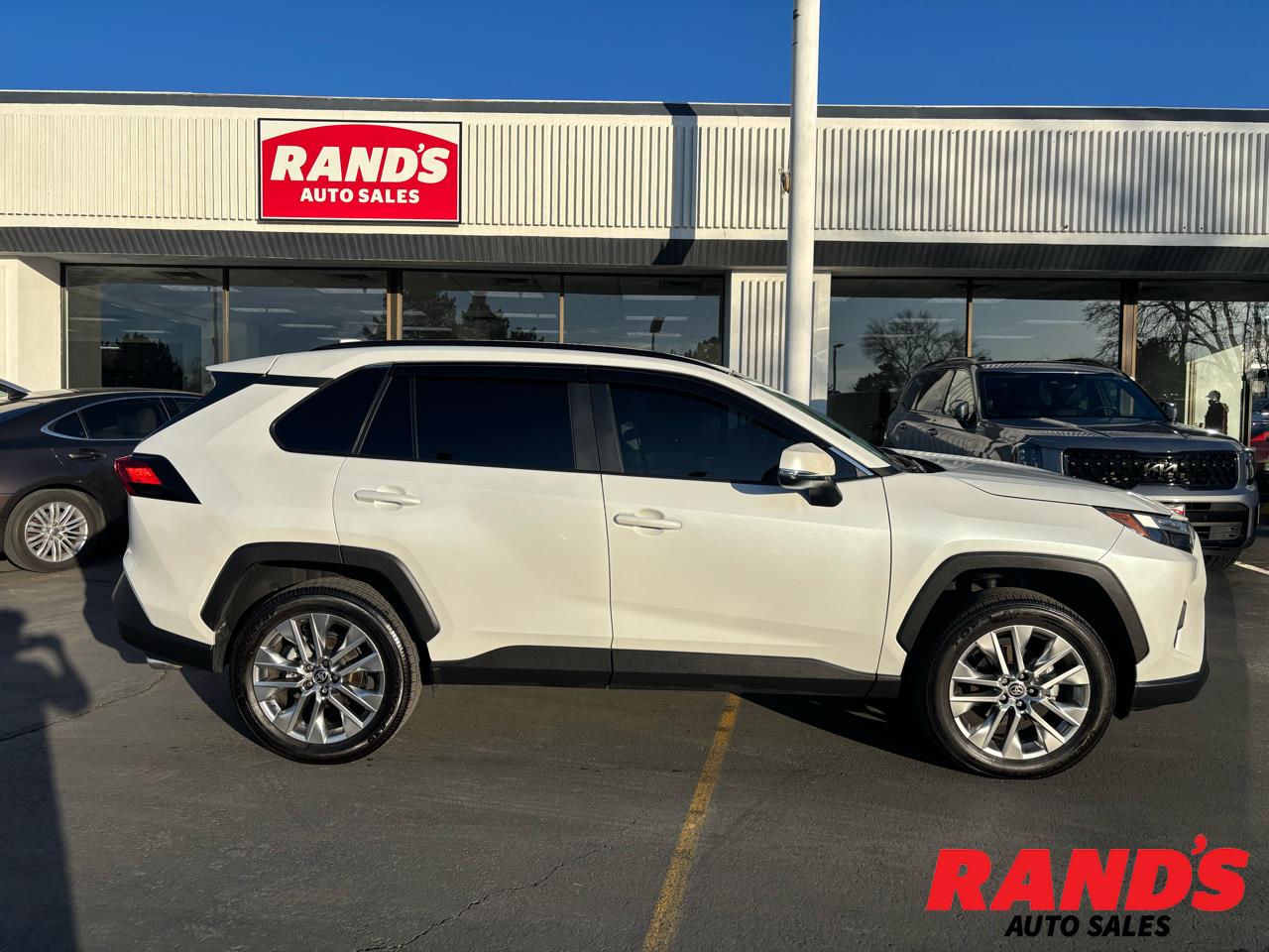 2024 Toyota RAV4 XLE Premium AWD