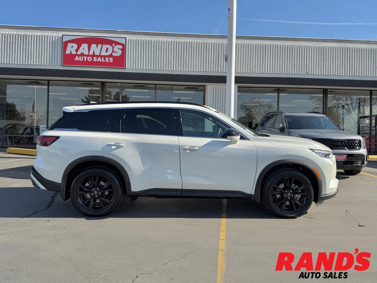 2025 Infiniti QX60 LUXE AWD