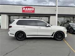 2024 BMW X7 