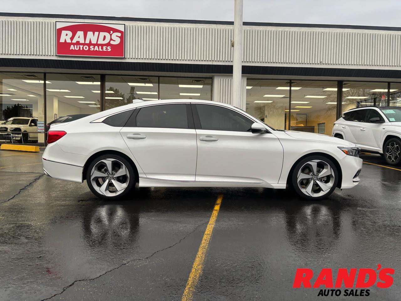 2018 Honda Accord Touring 2.0T 10A
