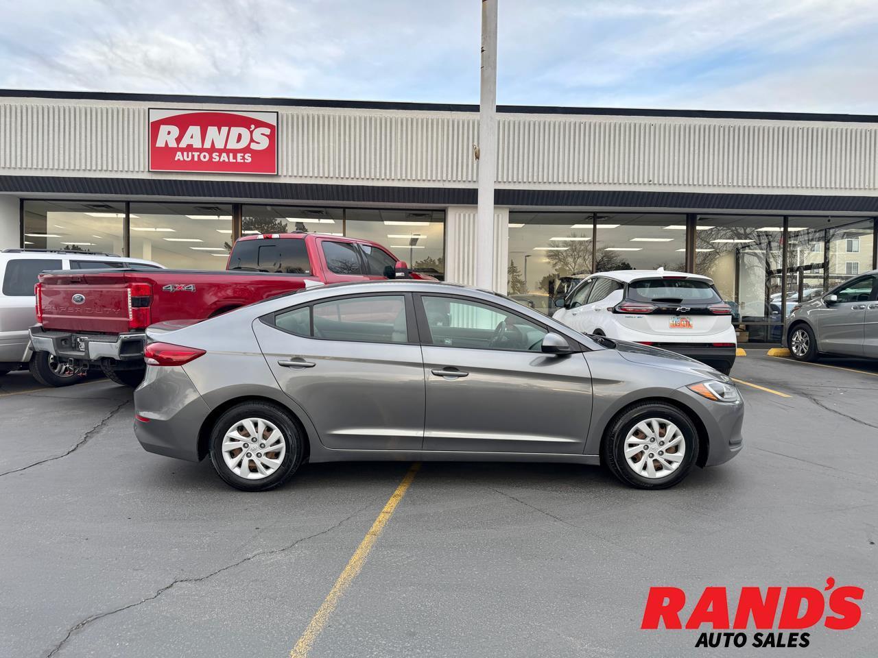 2018 Hyundai Elantra SE 6AT