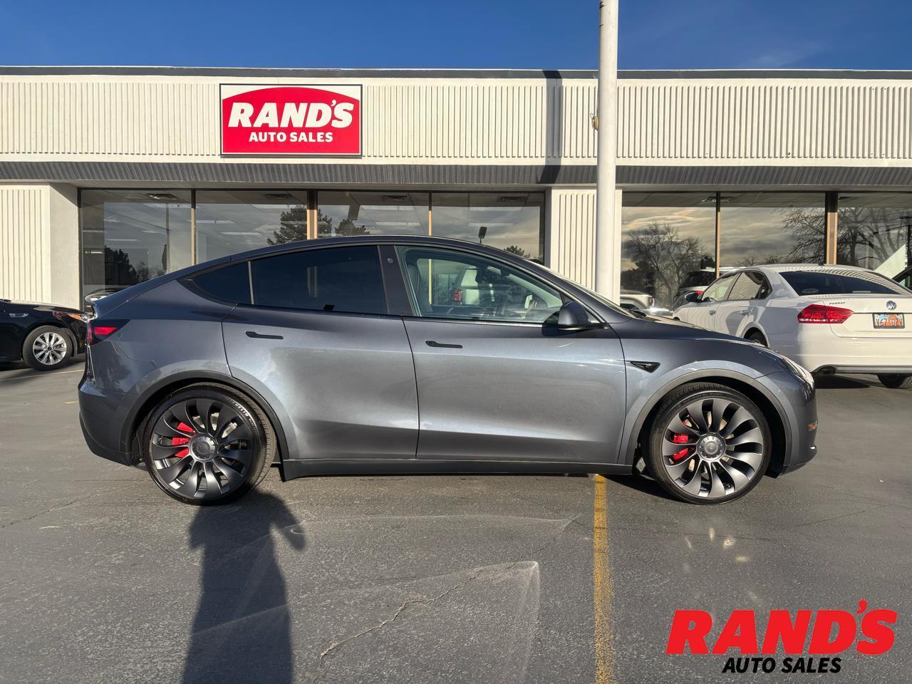 2023 Tesla Model Y Performance