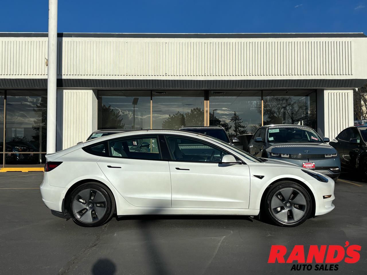 2022 Tesla Model 3 Long Range