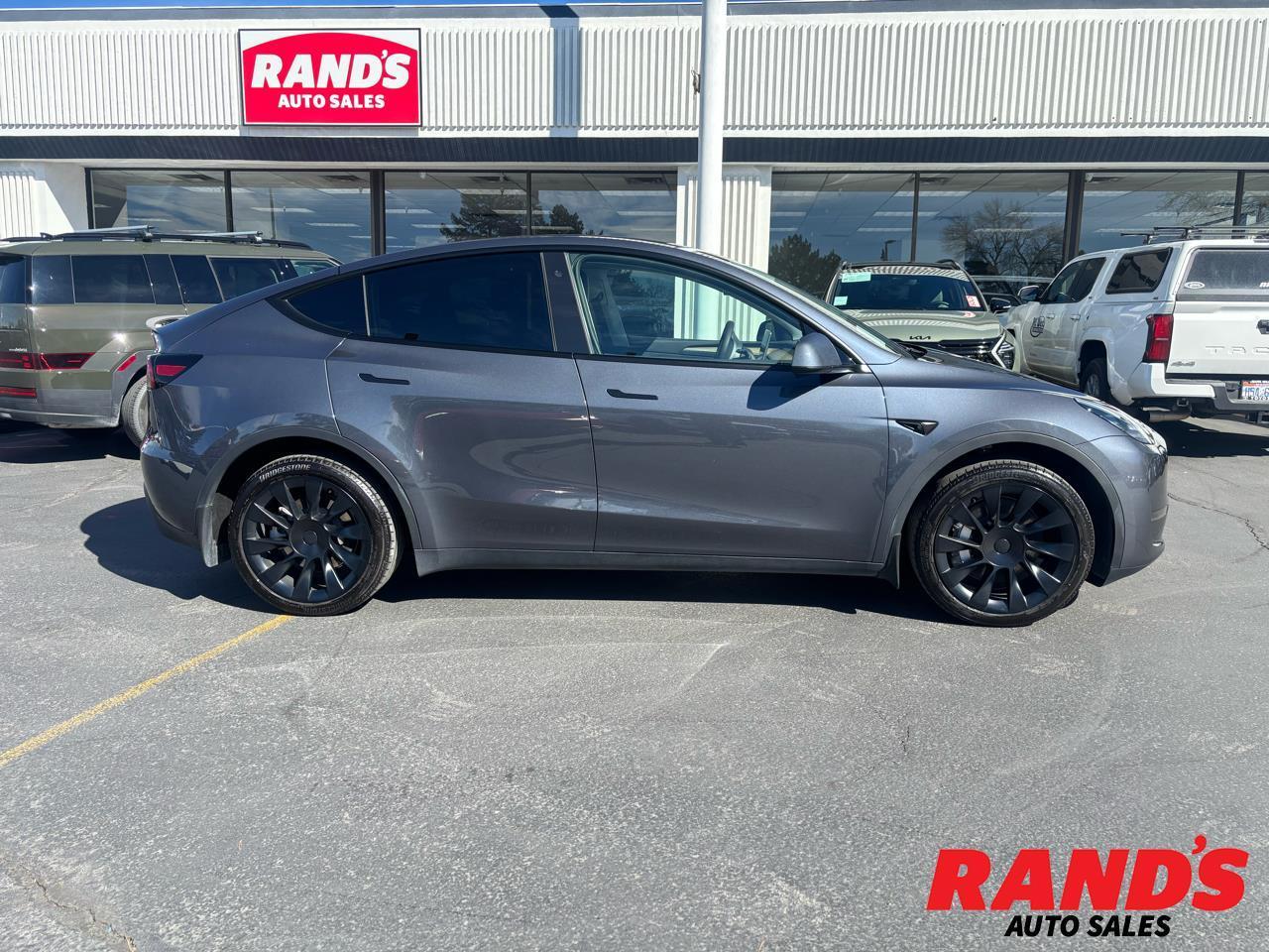 2023 Tesla Model Y Long Range