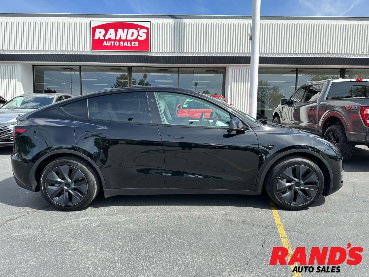 2025 Tesla Model Y Long Range AWD